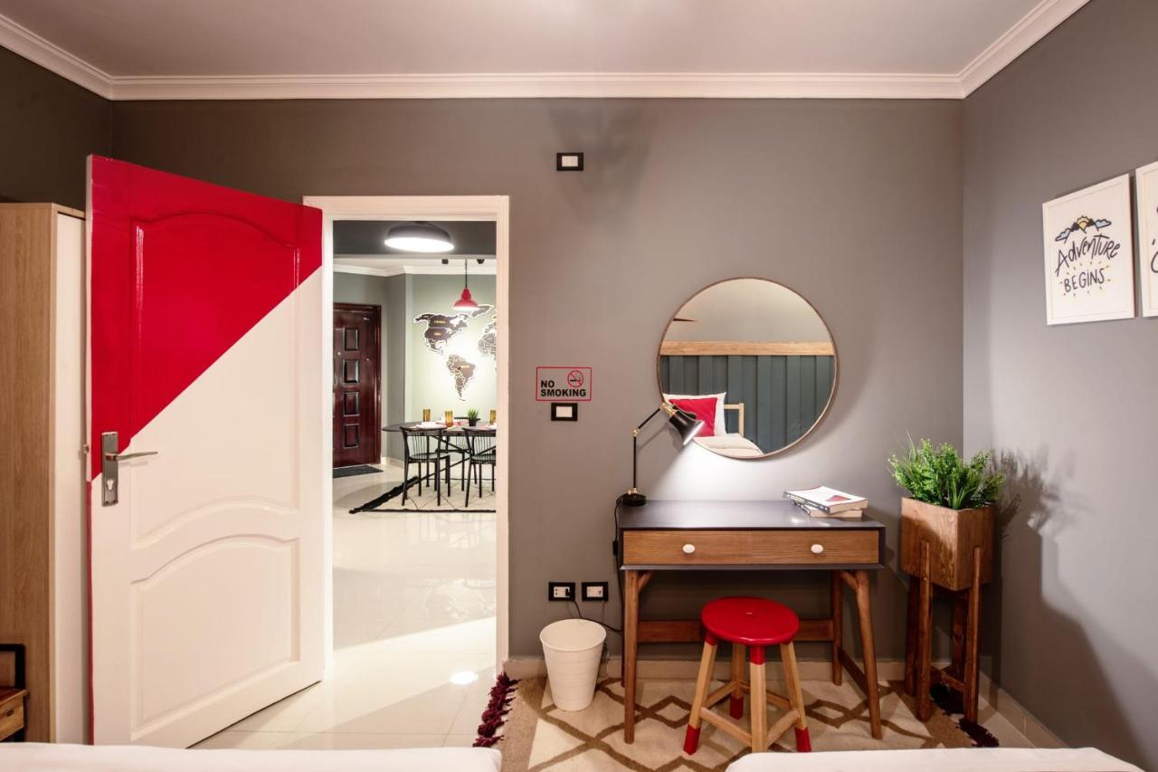 The Terminal 1 Stay - Steps From Nightlife And Airport Kairo Bagian luar foto