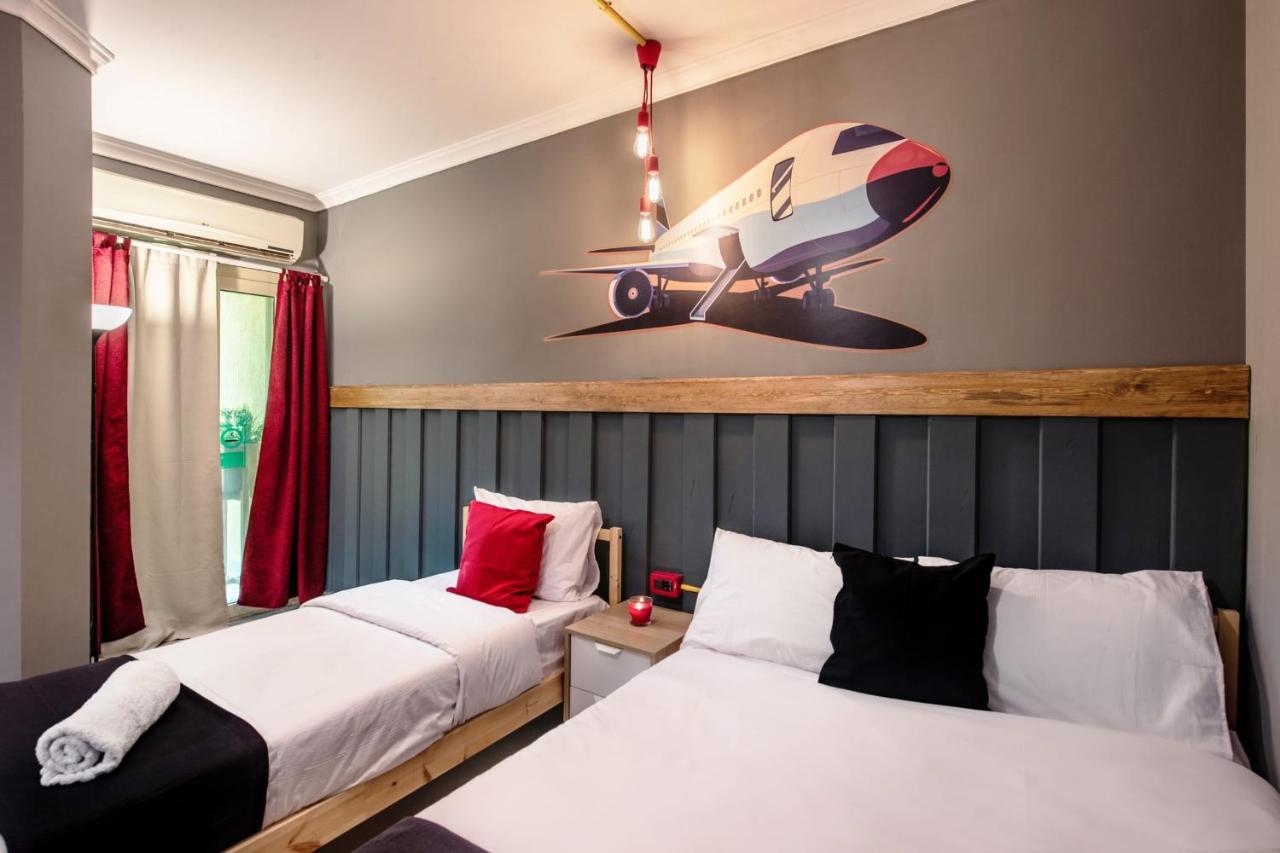 The Terminal 1 Stay - Steps From Nightlife And Airport Kairo Bagian luar foto