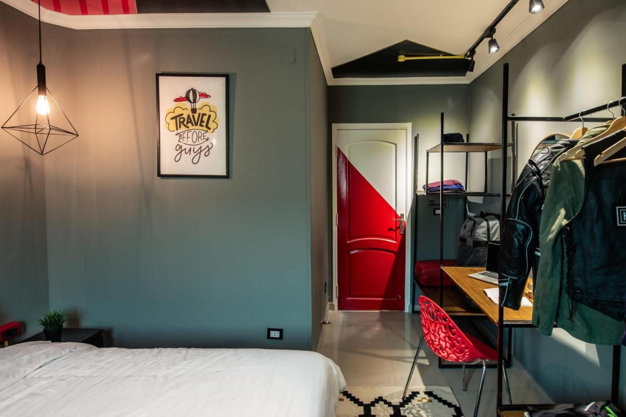 The Terminal 1 Stay - Steps From Nightlife And Airport Kairo Bagian luar foto