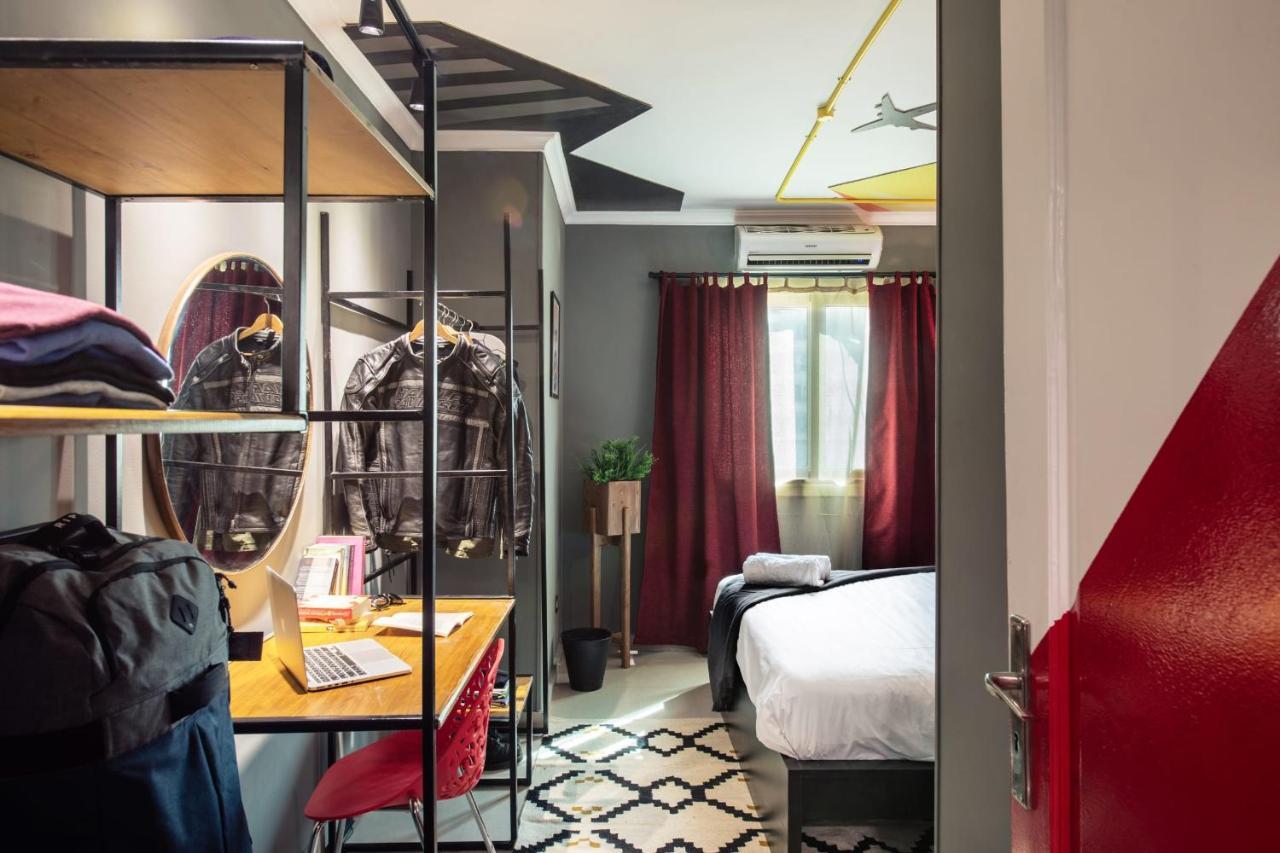 The Terminal 1 Stay - Steps From Nightlife And Airport Kairo Bagian luar foto