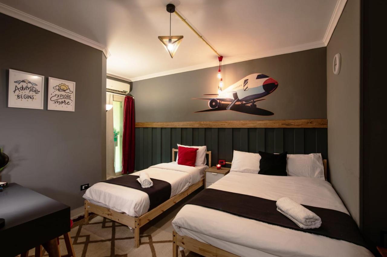 The Terminal 1 Stay - Steps From Nightlife And Airport Kairo Bagian luar foto