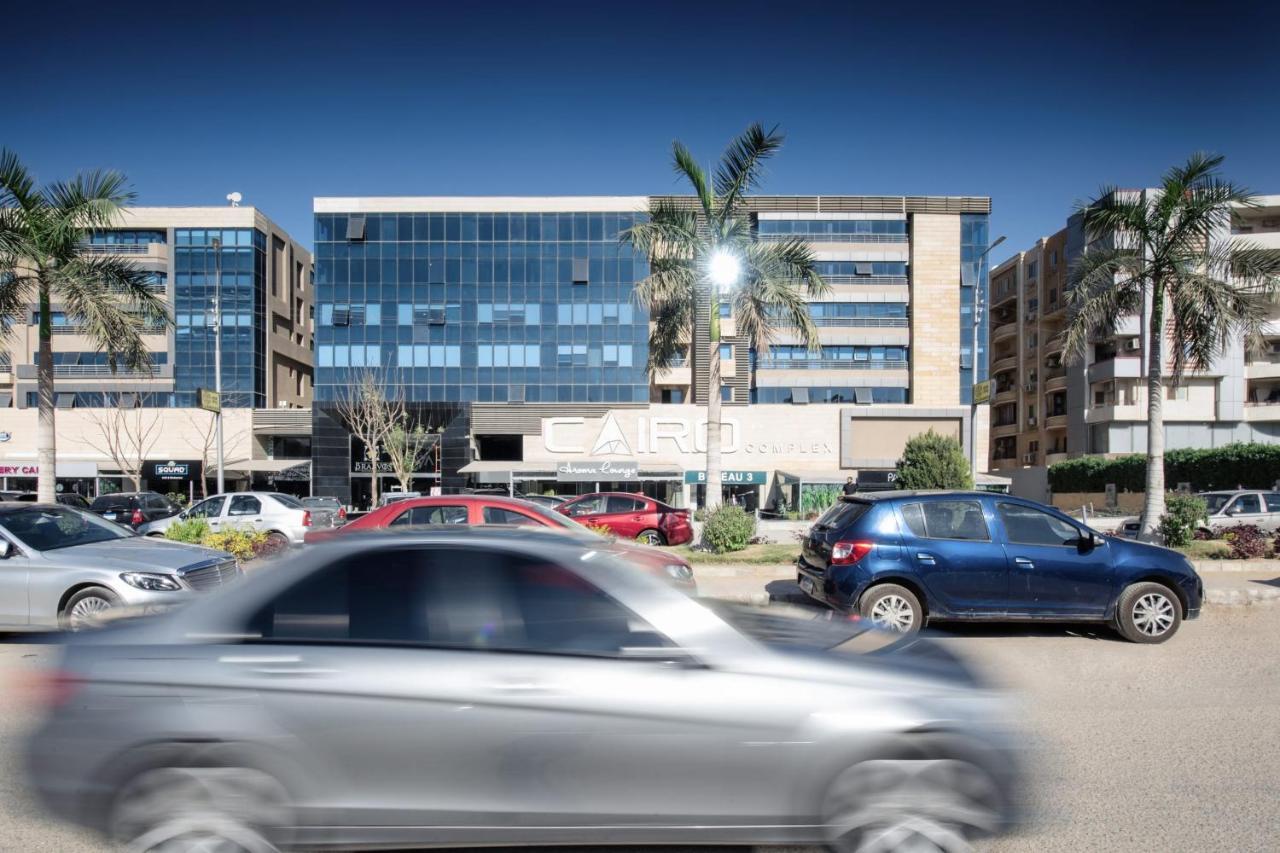 The Terminal 1 Stay - Steps From Nightlife And Airport Kairo Bagian luar foto